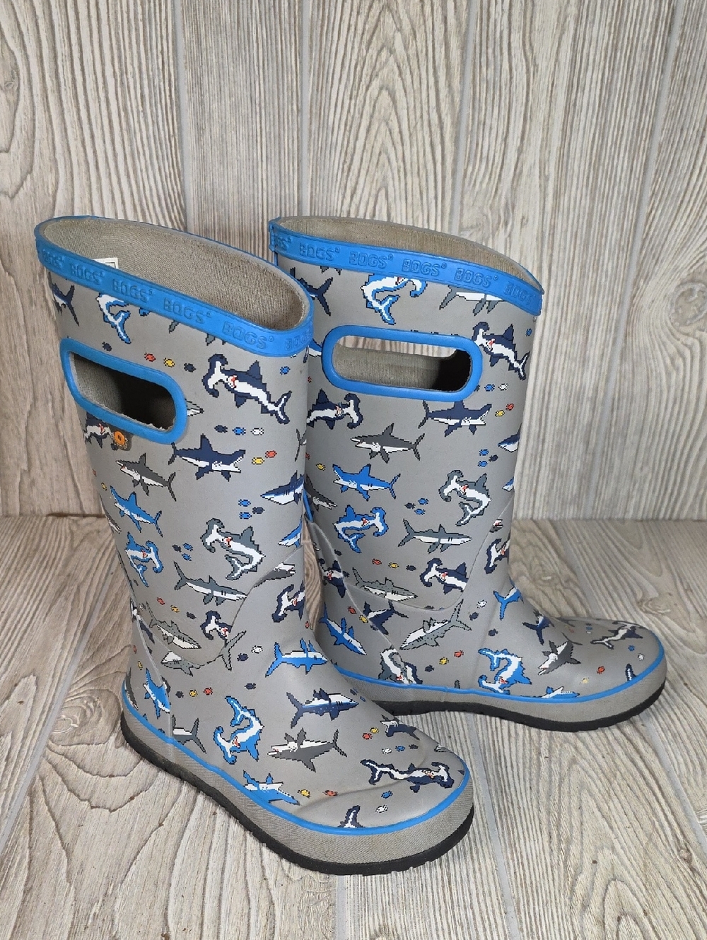 Bogs Kids Pixel Shark Pull On Rainboots Gray Kids Size 13